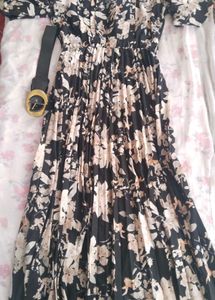 Elegant Floral Maxi Dress with Belt