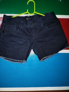 Short Pants For Women