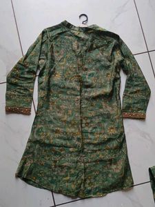 Elegant Green Printed Kurta Set