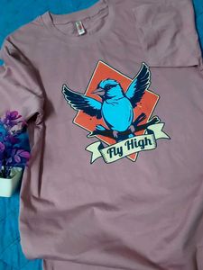 Cool Fly High Bird Graphic T-Shirt