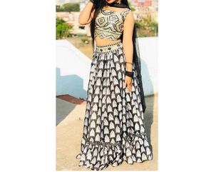 Designer Lehenga Choli Set 🤍