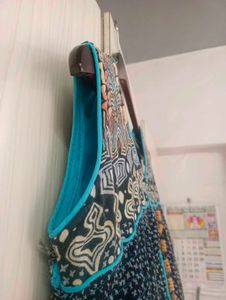 Festive sleevless anarkali kurti