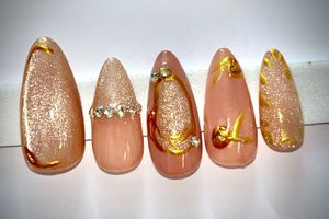 Elegant Almond Press-On Nails only 5 tips