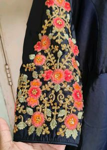 ✨Midnight Bloom Navy Floral Embroidered Gown💙
