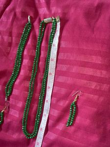 Green Beaded Jewelry Set