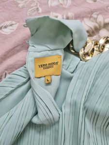 Vero Moda Mint Green Pleated Top