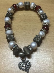 Elegant Pearl &amp; Red Bead Charm Bracelet