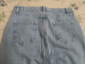 Distressed Light Wash Mom Jeans