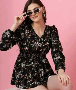 Floral Print V-Neck Peplum Top