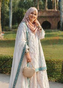 Elegant White Kurta Set with Dupatta