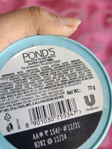 Pond's Super Light Gel Moisturizer
