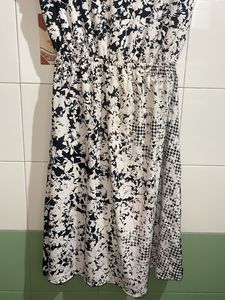 Chic Sleeveless Black &amp; White Print Dress