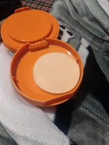 lake me Compact powder