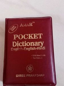 Amar Pocket Dictionary English-English-Hindi