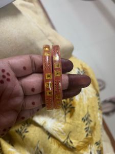 Pretty Pink &amp; Gold plastic Bangles