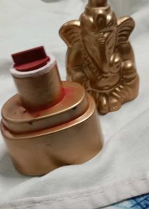 Ganesha  sindur dani