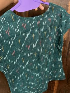 Green Printed Casual Top – Never Worn – Like New (