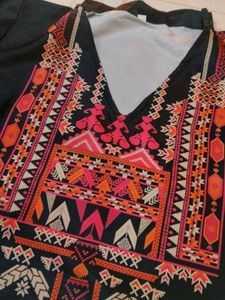 Black Embroidered Kurta