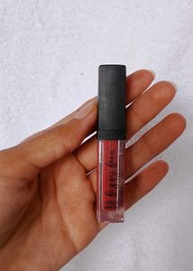 face scrubber Jade Roller &amp; Matte Lipstick Set