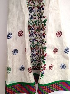 Off White Anarkali, Barely Used, XS
