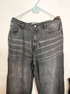 jeans for mid size girlie