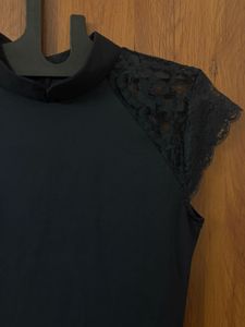 Chinese Collor Black Lace Sleeve Top