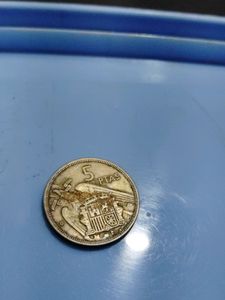 Foreign 5PTAS Coin