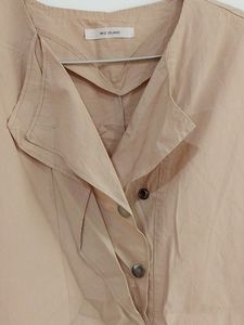 aesthetic brown top