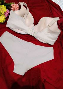 nude beautiful Bra and Panty Set