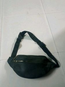 Unisex Black Leather Fanny Pack