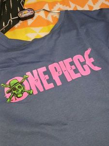 💙 ONE PIECE Graphic Crop T-Shirt