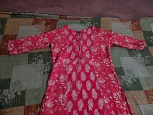 Beautiful Pink Floral Print Kurta