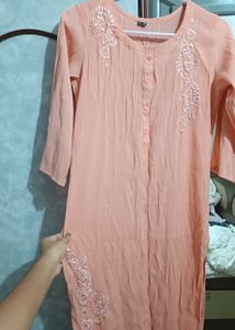 Elegant Peach Kurta with Embroidery 🍑
