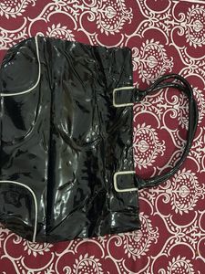 Black Estee Lauder Bag