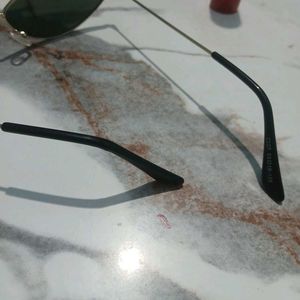 Stylish Cat-Eye Sunglasses
