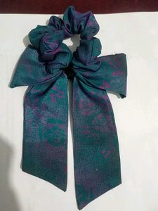 Combo Pack Of A Bracelet And Hair Tie With Bow