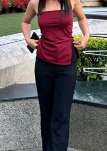Stylish Maroon Strapless Top