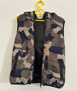Camouflage Puffer Vest with Hood