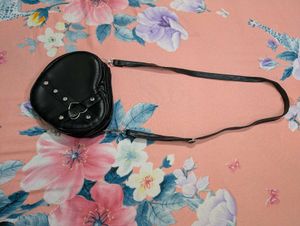 Heart-Shaped Black Sling Bag | Cute Crossbody