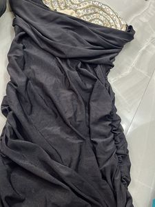 Stunning Black Ruched Off-Shoulder Gown