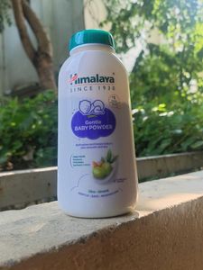 Himalaya Gentle Baby Powder