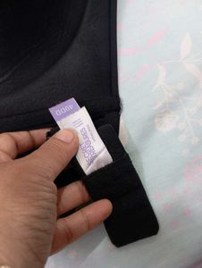 Comfortable Black Push-Up Bra