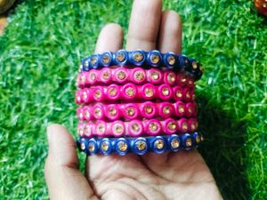 Sparkling Blue &amp; Pink Bangle Set