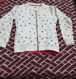 Sweat Shirt For 8 to 10 Year Girl