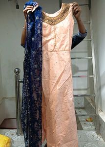 Women Grown Set ( Free Size Upto L)