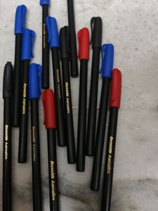 Reynolds Aeroslim Blue Pen Jar