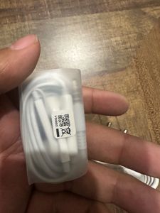 Original Oppo Premium USB-C Charging Cable and Ear