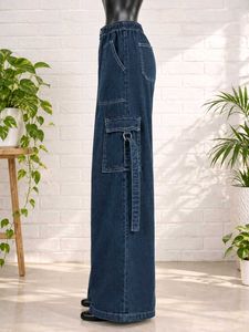 Women's Wide-Leg Cargo Jeans