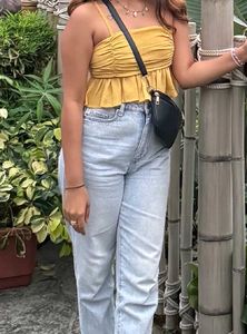 Light Wash Relaxed Fit Denim Jeans