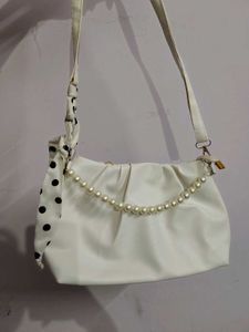 free delivery Chic White Pearl & Polka Dot Bag